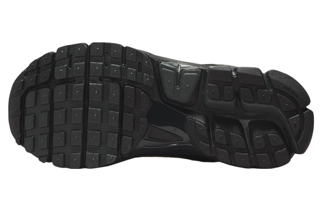 Nike Zoom Vomero 5 Black Iridescent