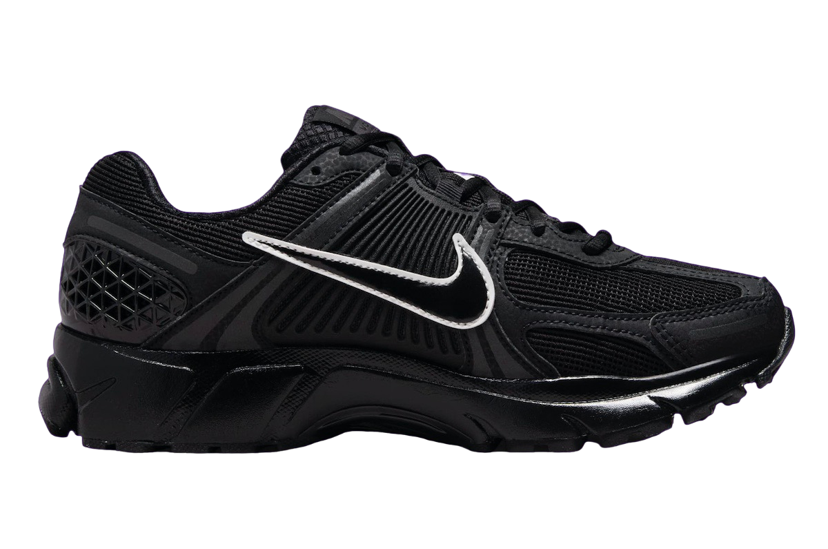 Nike Zoom Vomero 5 Black White