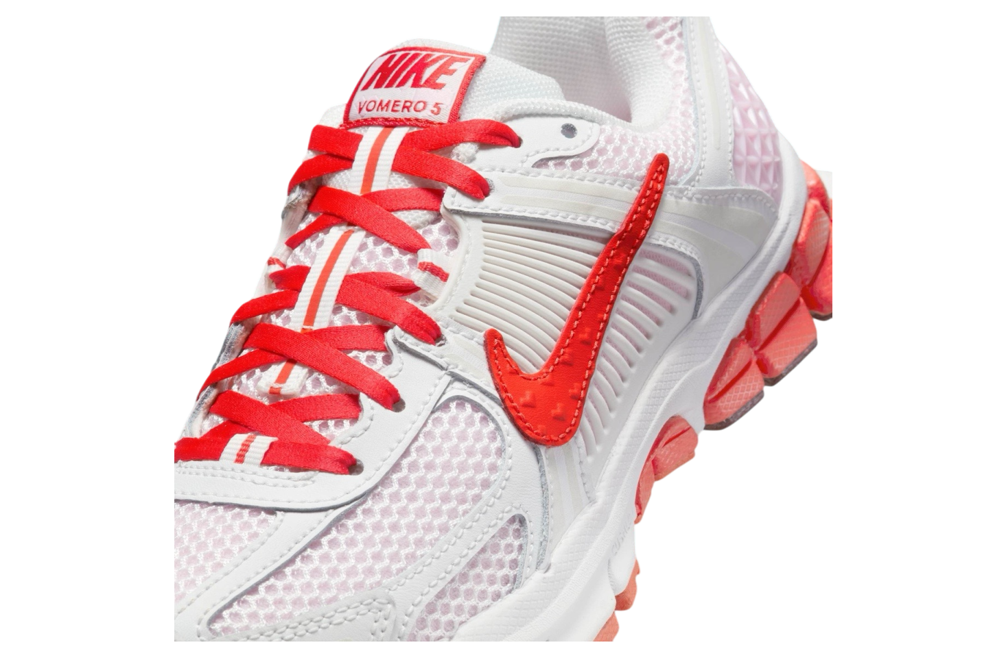 Nike Zoom Vomero 5 GS Valentine’s Day