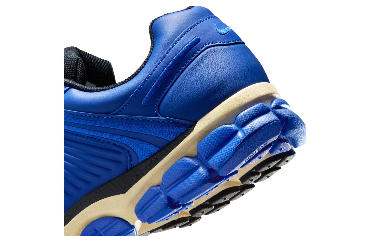 Nike Zoom Vomero 5 Hyper Royal