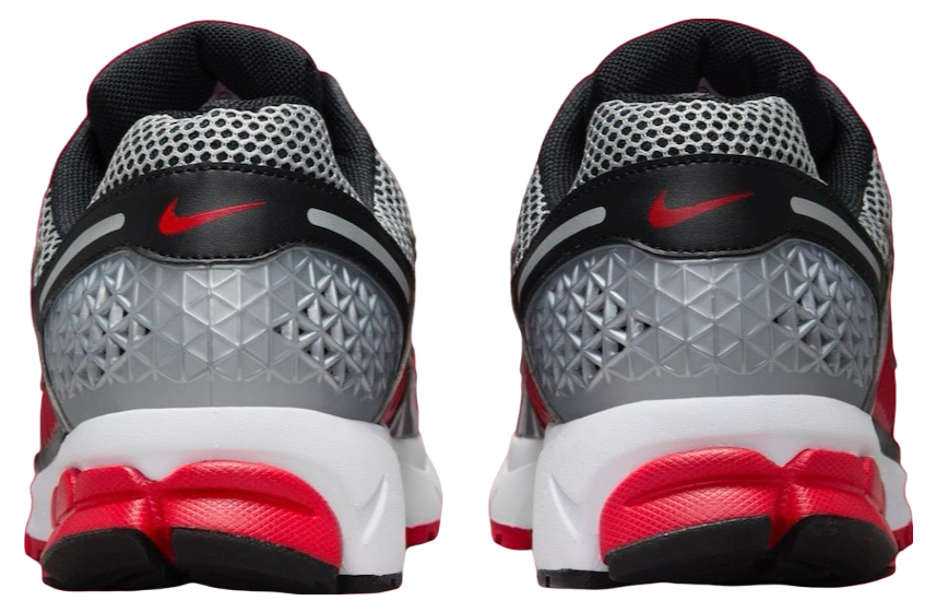 Nike Zoom Vomero 5 Metallic Silver / University Red