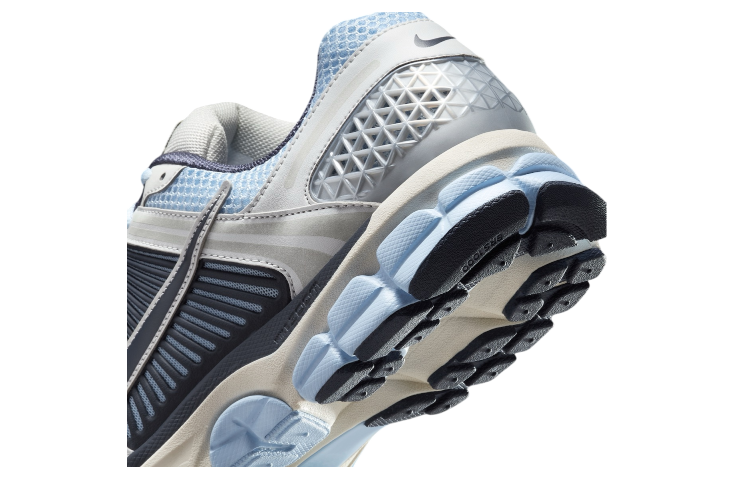 Nike Zoom Vomero 5 Psychic Blue / Photon Dust