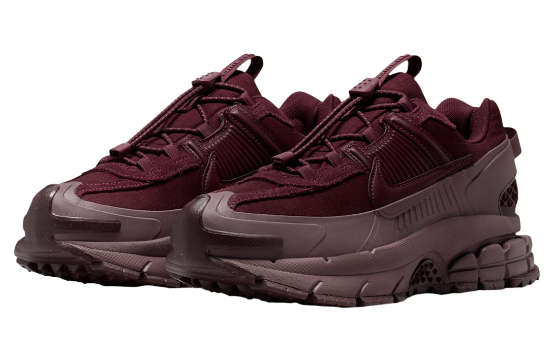 Nike Zoom Vomero 5 Roam Dark Team Red / Burgundy Crush