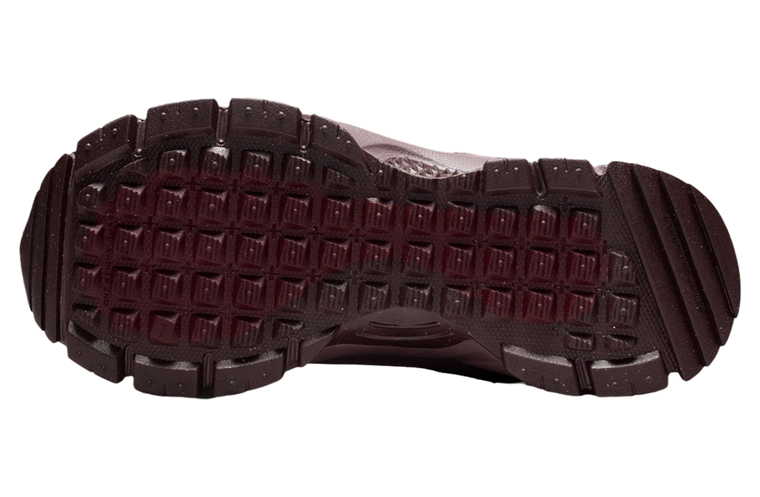 Nike Zoom Vomero 5 Roam Dark Team Red / Burgundy Crush