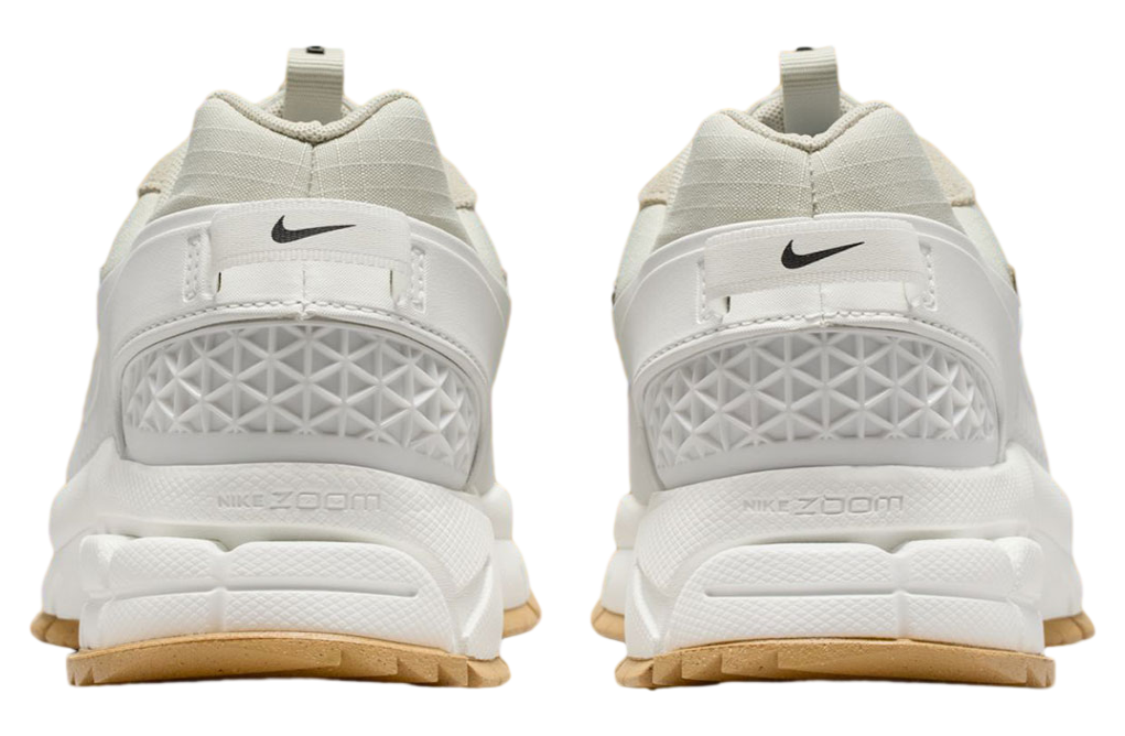 Nike Zoom Vomero 5 Roam Sail / Gum