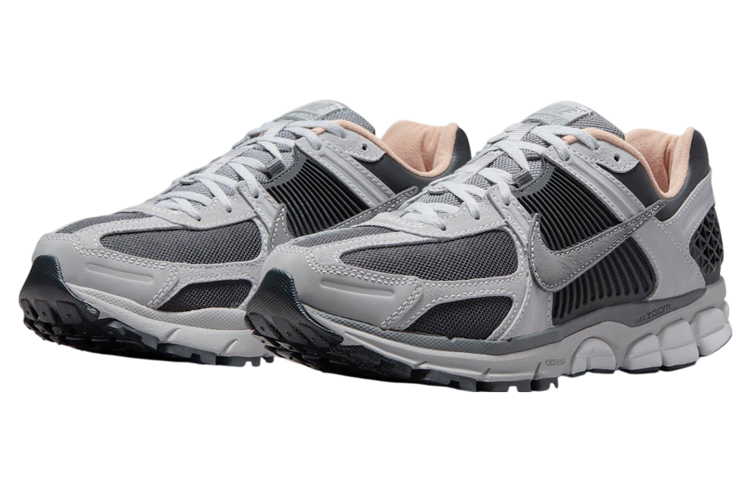 Nike Zoom Vomero 5 Smoke Grey / Peach