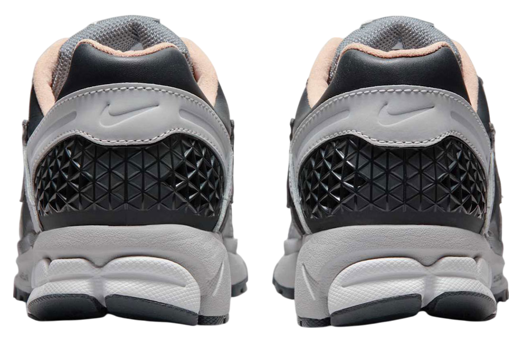 Nike Zoom Vomero 5 Smoke Grey / Peach