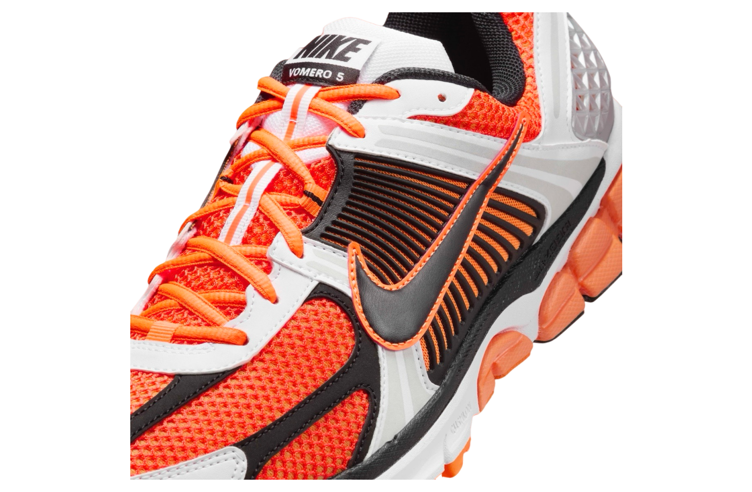 Nike Zoom Vomero 5 Total Orange / Black