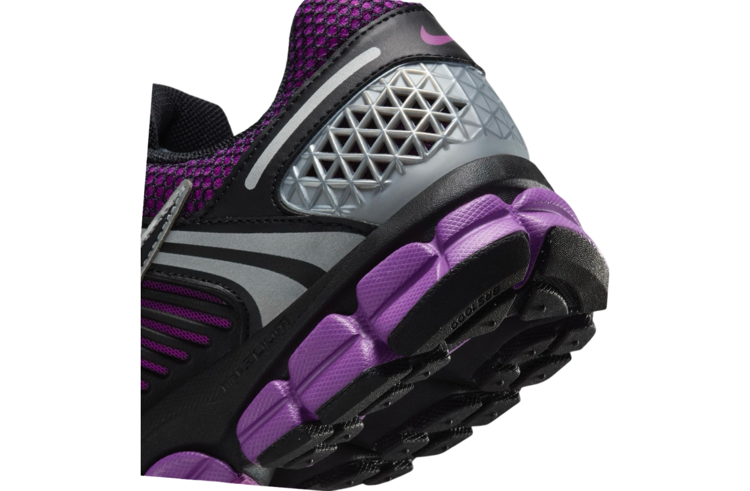 Nike Zoom Vomero 5 Vivid Purple