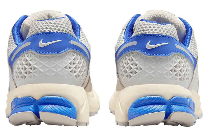 Nike Zoom Vomero 5 WMNS Coconut Milk / Game Royal