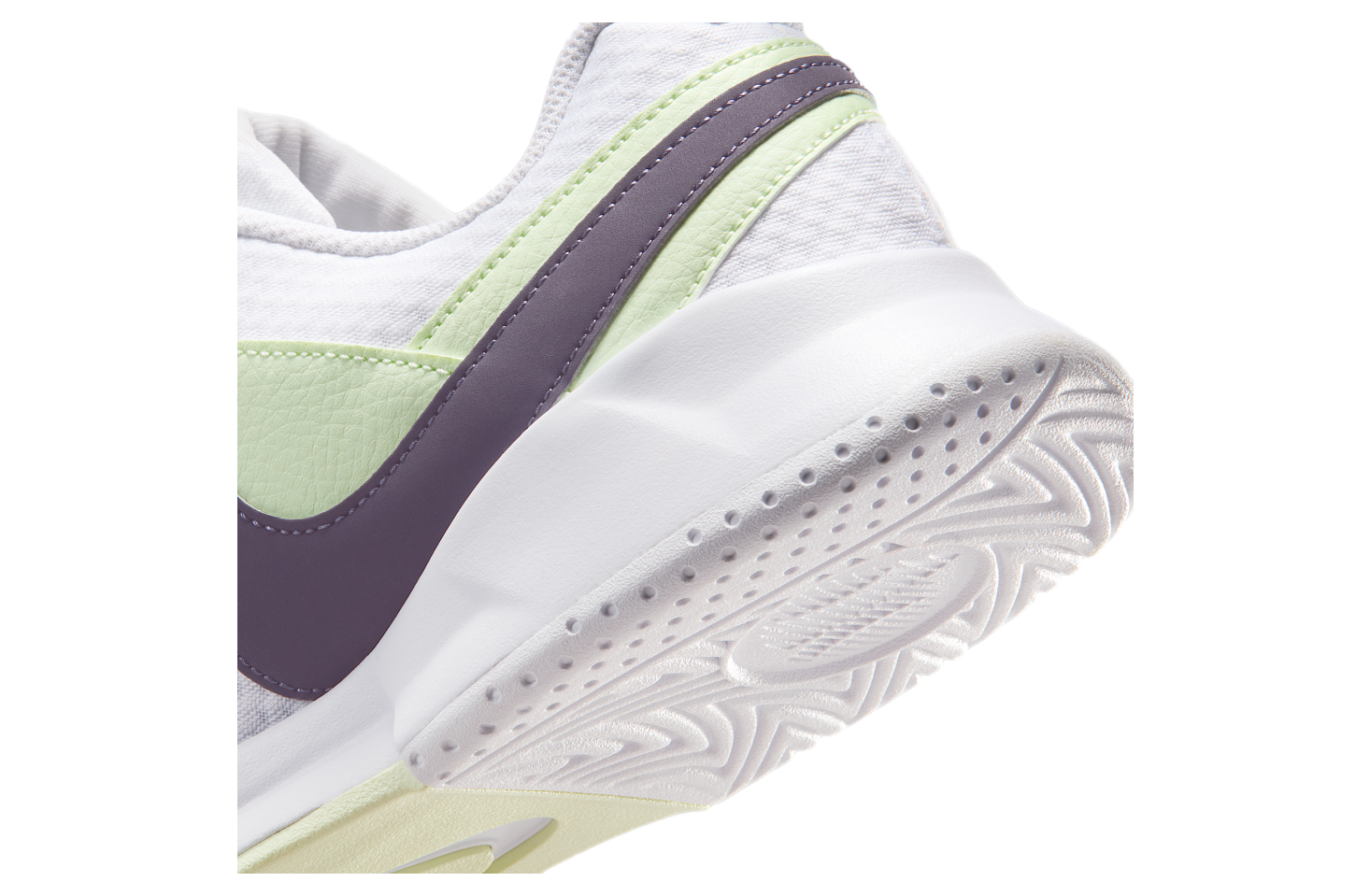 Nikecourt Lite 4 White / Volt Tint / Dark Raisin