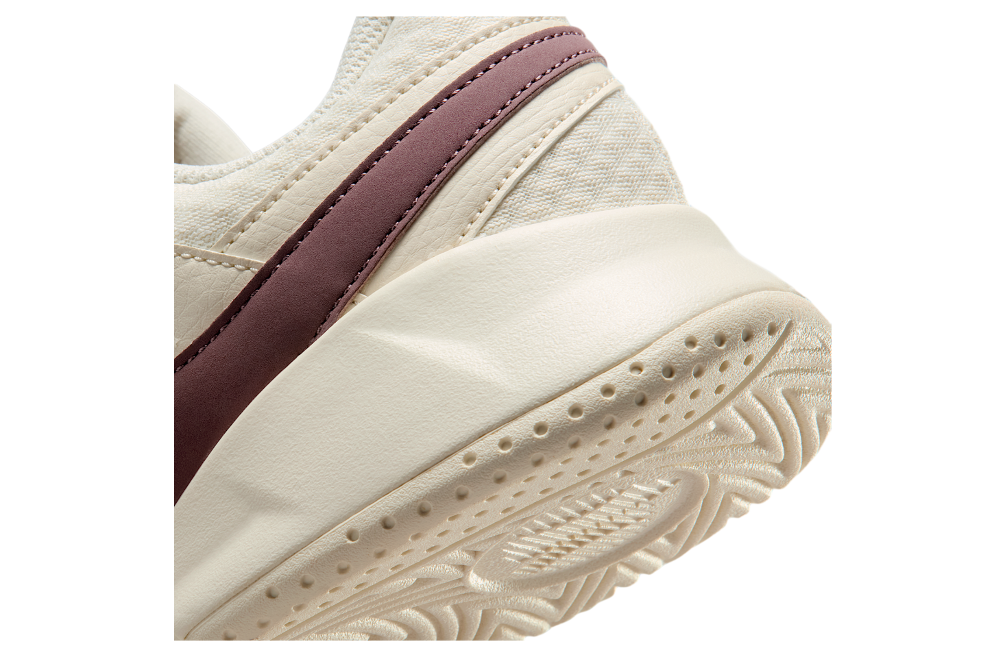 Nikecourt Lite 4 WMNS Pale Ivory / Vachetta Tan