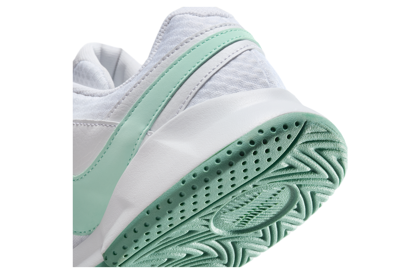 Nikecourt Lite 4 Wmns White / Cannon