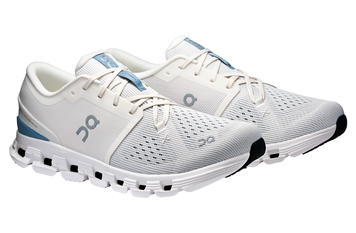 On Cloud X 4 Ivory / Steel