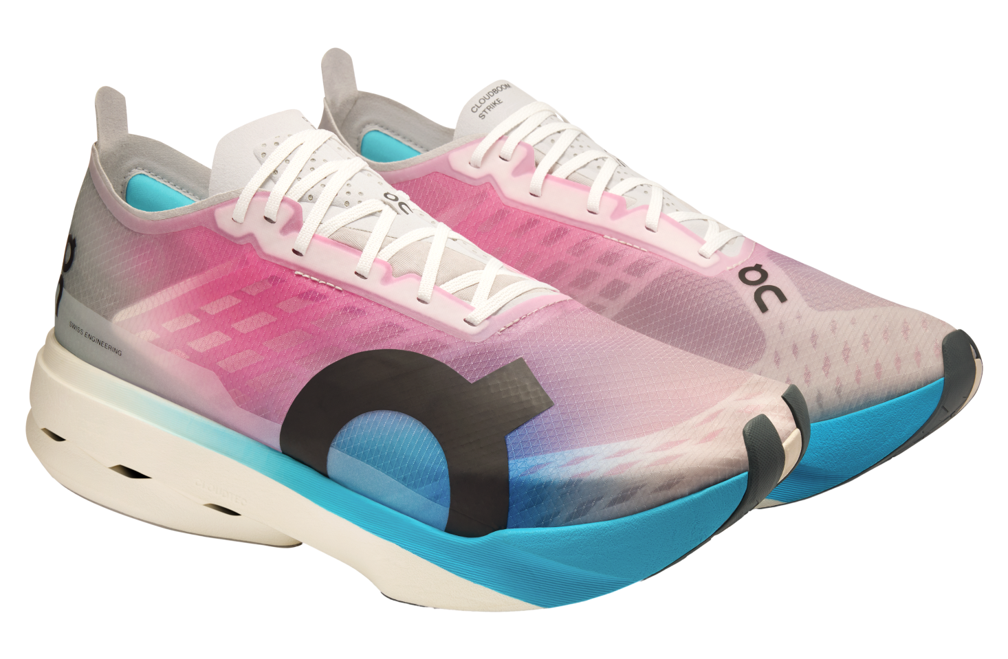 On Cloudboom Strike White / Horizon