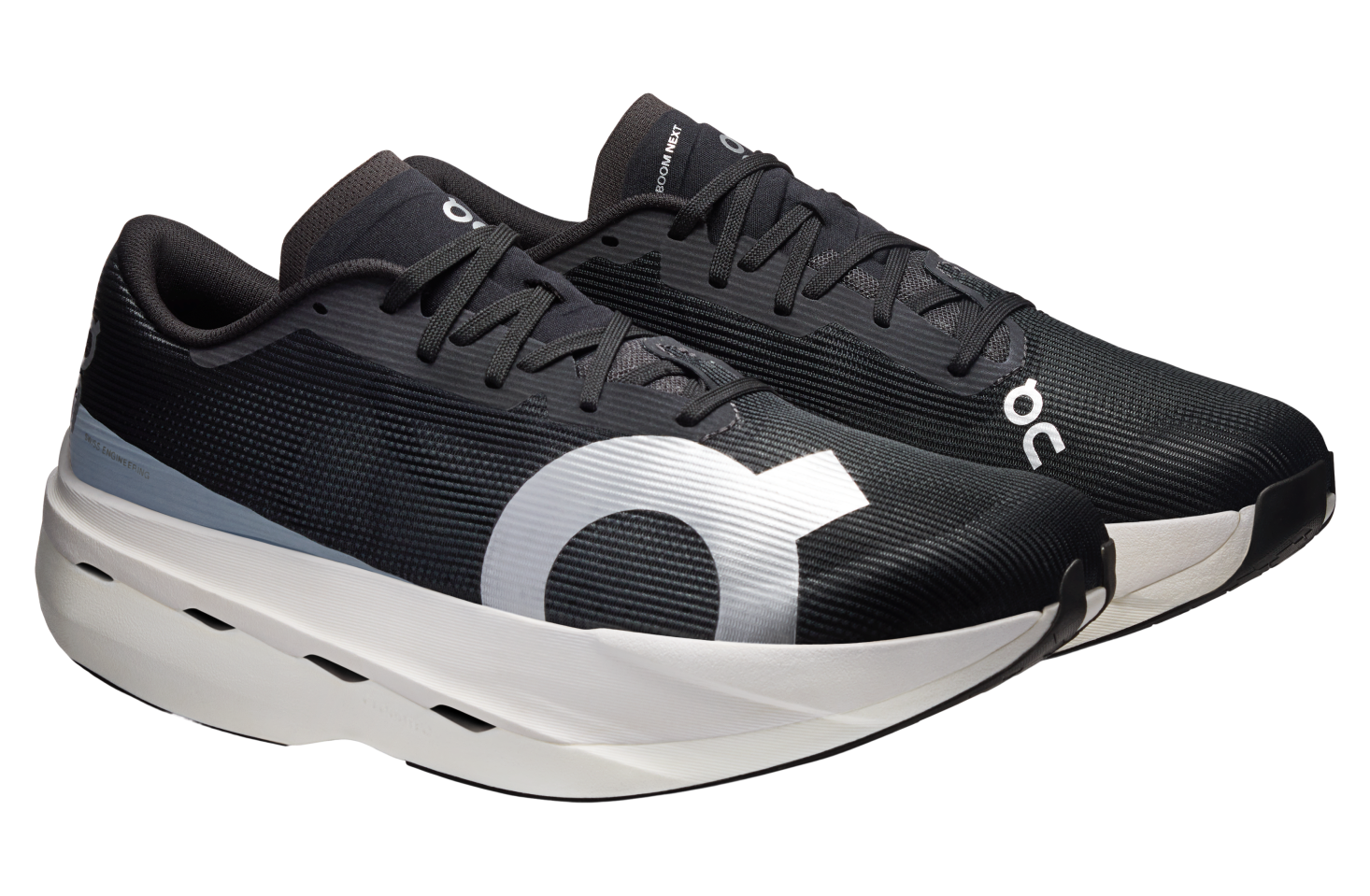 On Cloudboom Volt White / Black