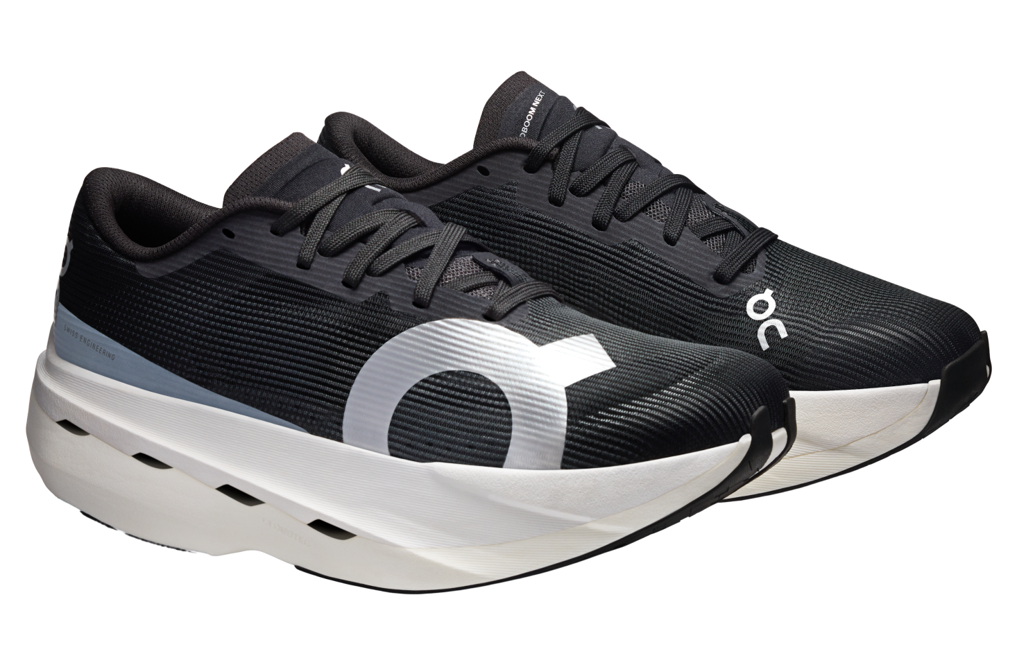 On Cloudboom Volt WMNS White / Black