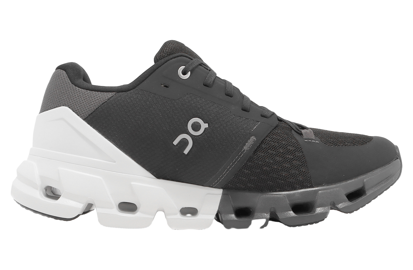 On Cloudflyer 4 Wide Black / White