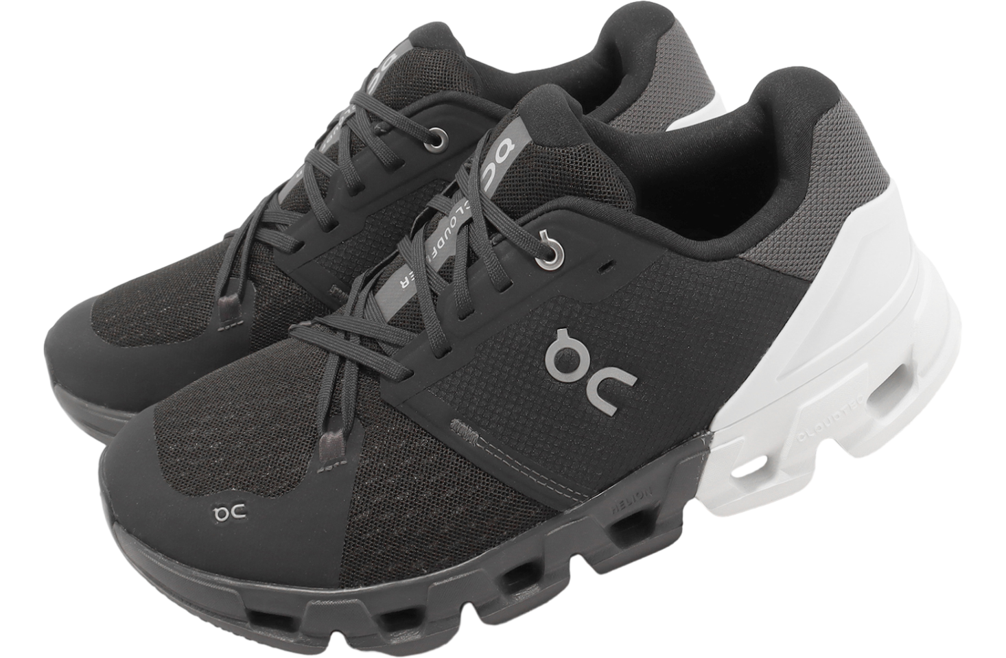 On Cloudflyer 4 Wide Black / White