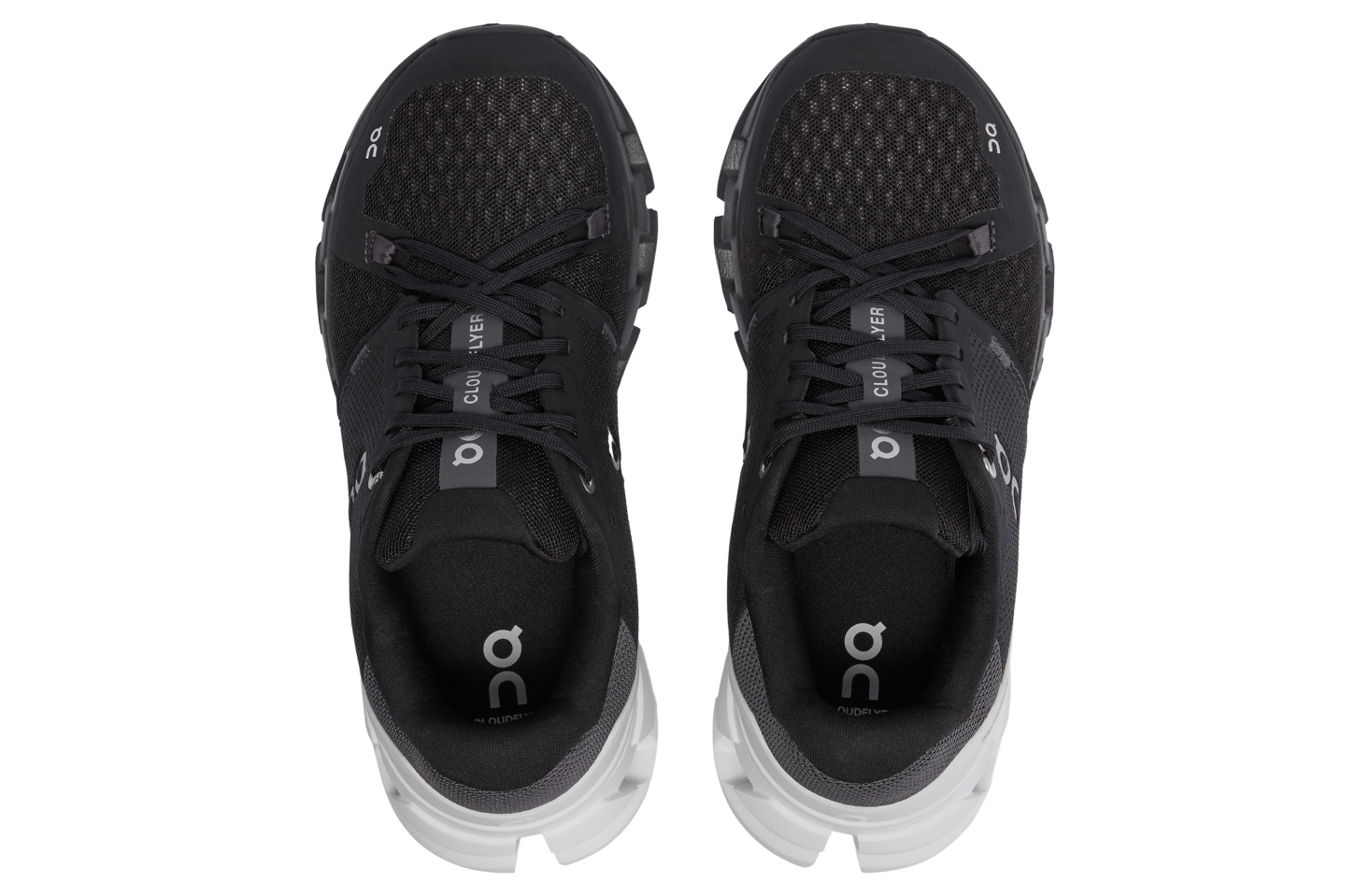 On Cloudflyer 4 WMNS Black / White