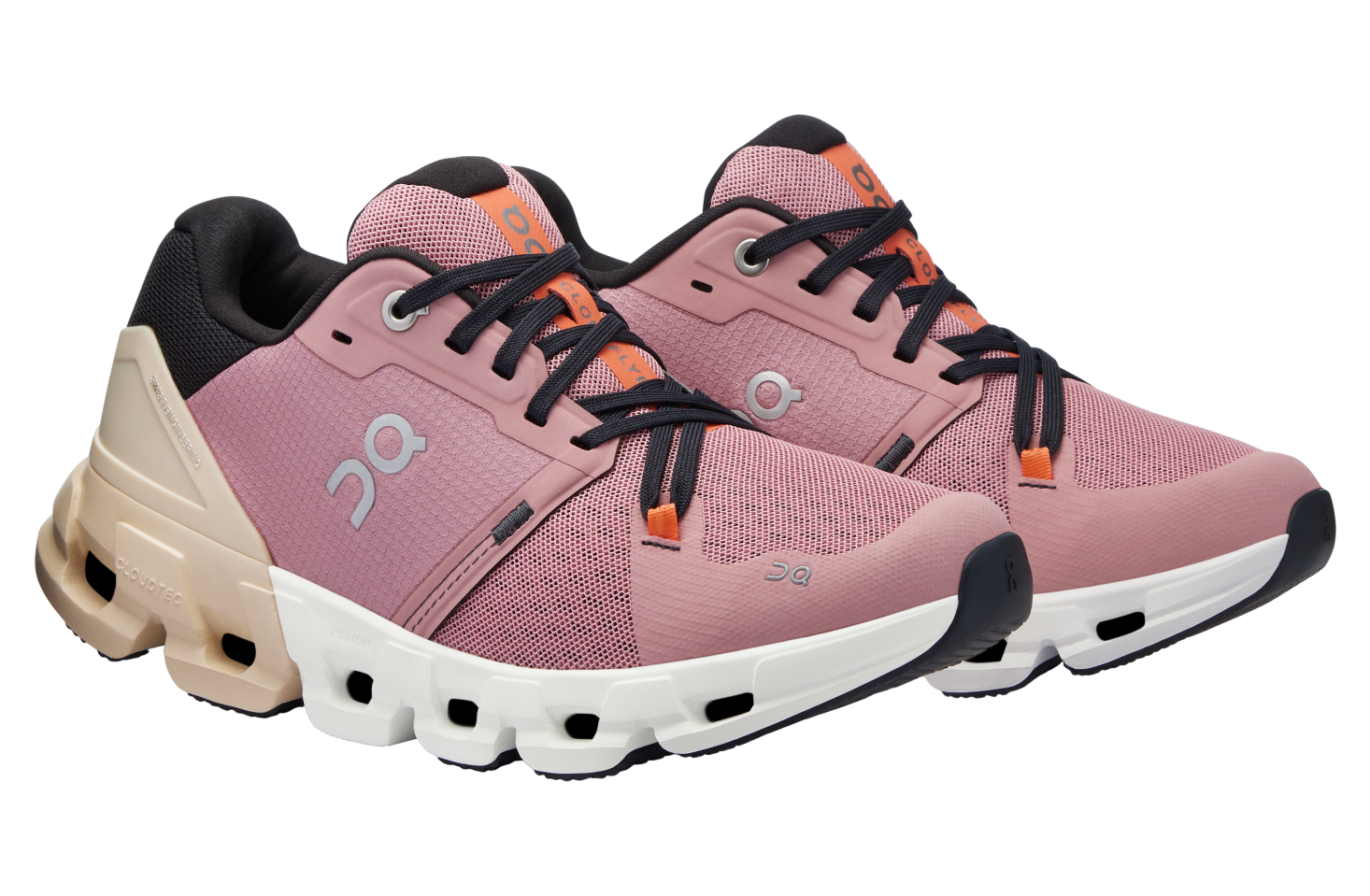 On Cloudflyer 4 WMNS Dustrose / Sand