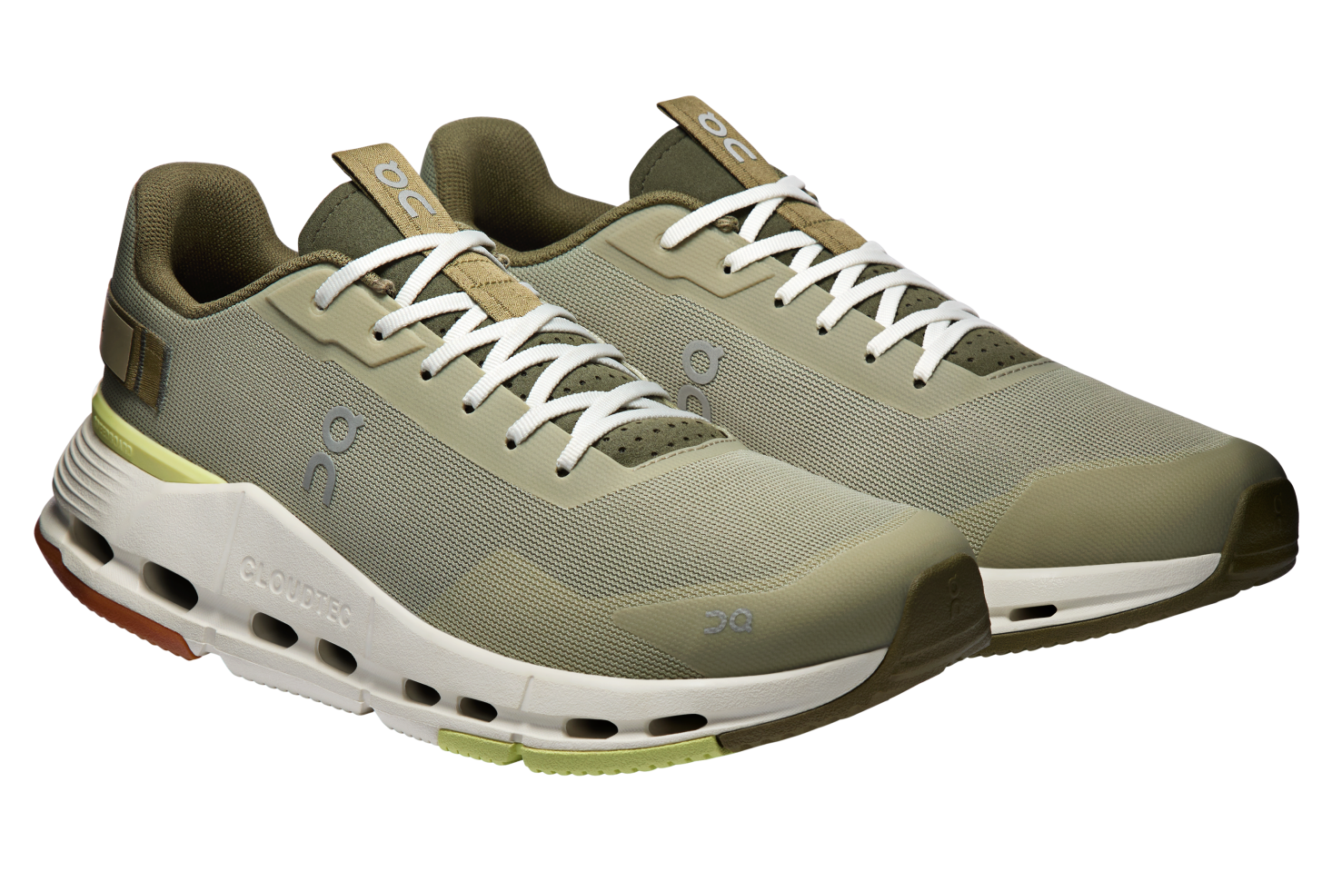 On Cloudnova Form 2 Chalk / Ivory