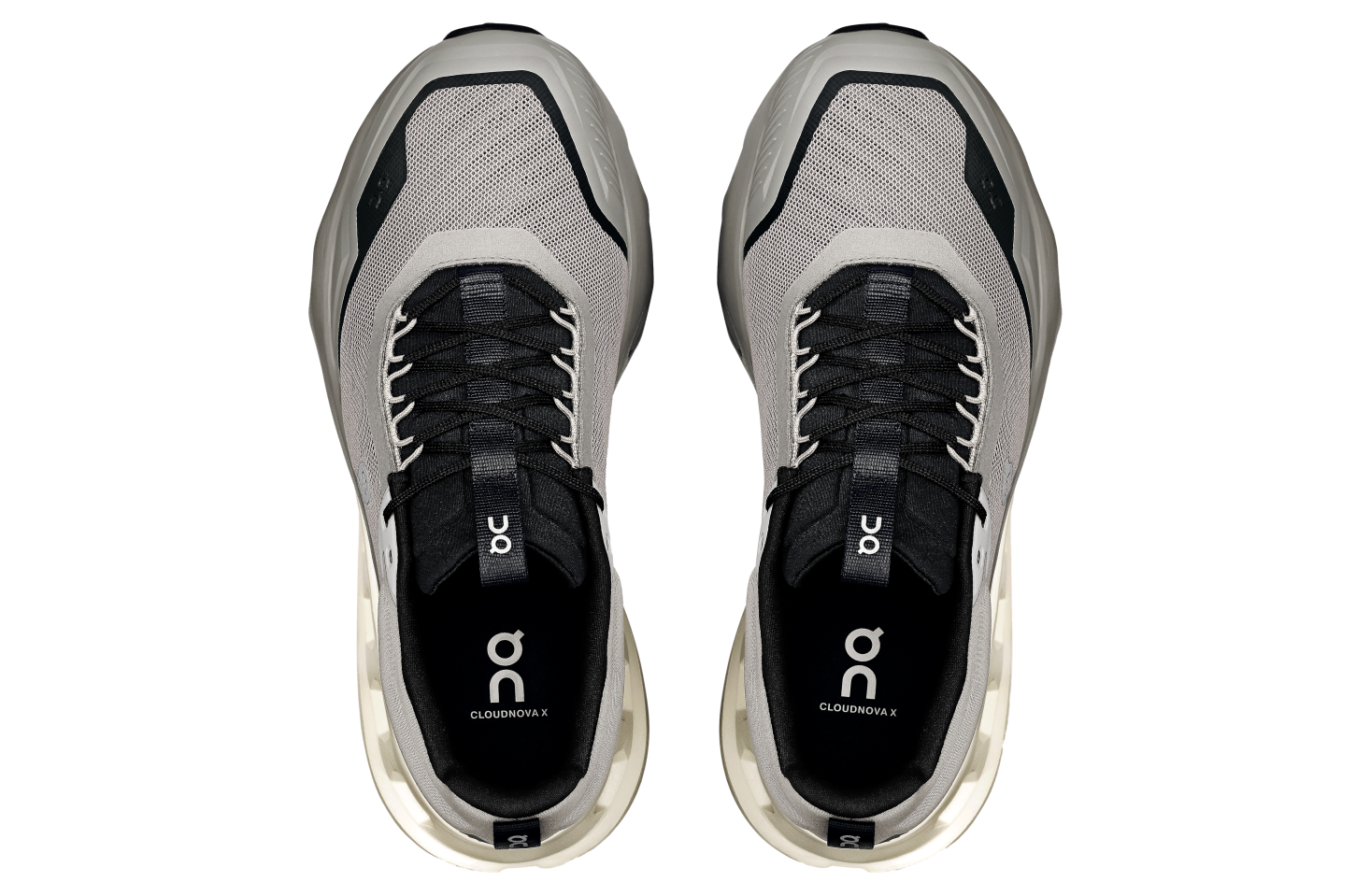 On Cloudnova X Alloy / Black