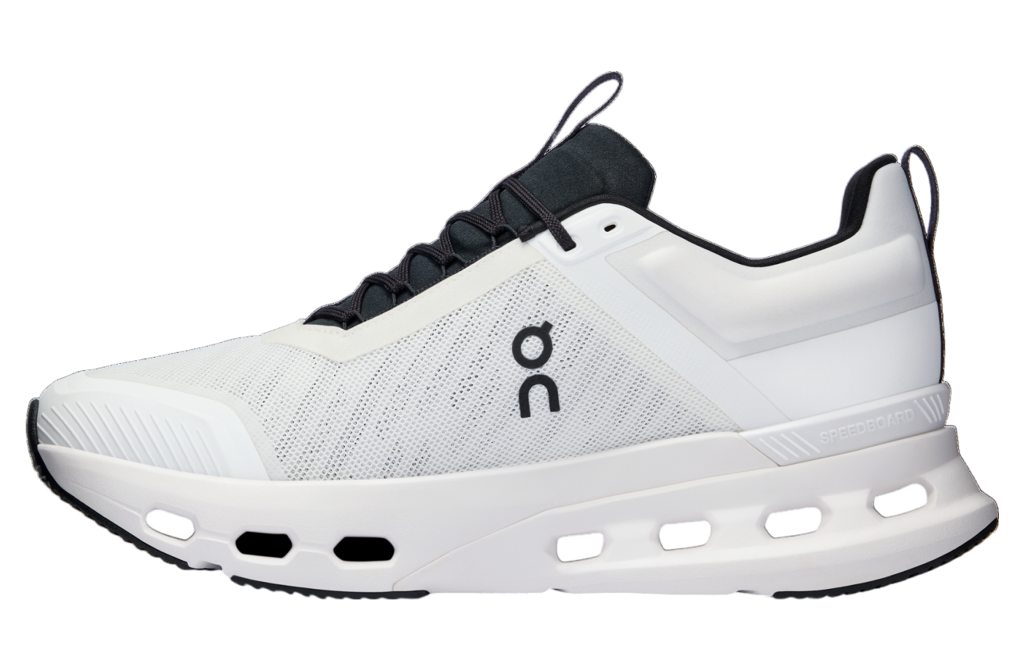 On Cloudnova X White / Black