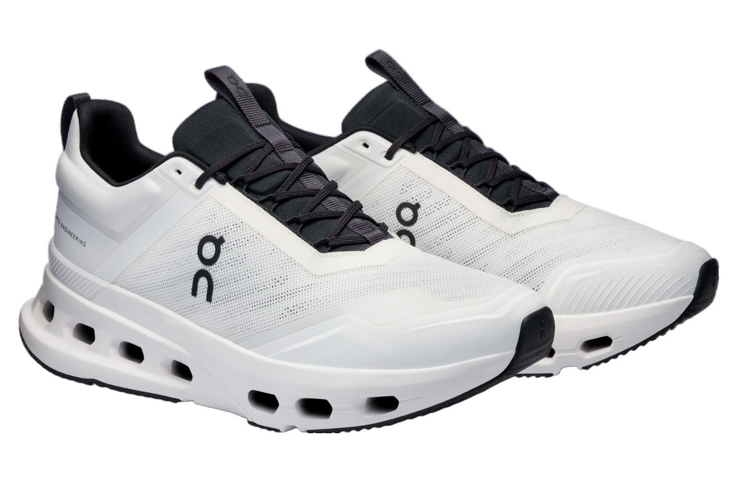 On Cloudnova X White / Black