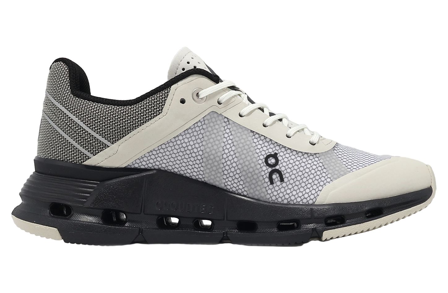 On Cloudnova Z5 Rush WMNS Pearl / Black
