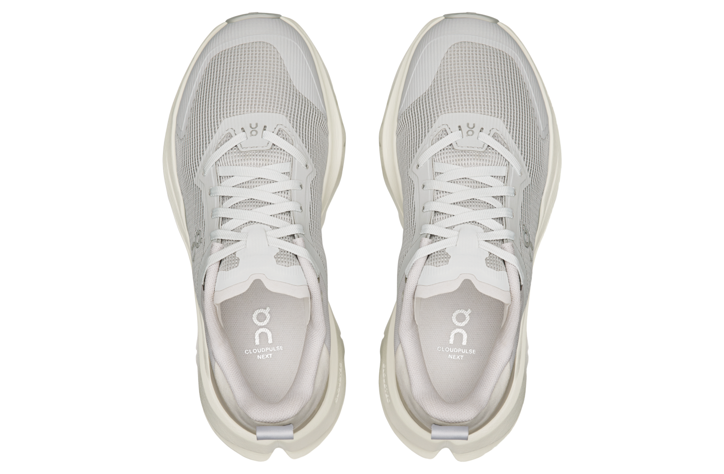 On Cloudpulse Next WMNS Wolf / Ghost