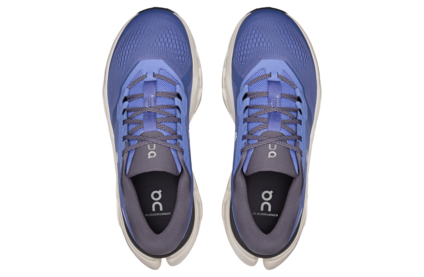 On Cloudrunner 3 Sailor / Ivory