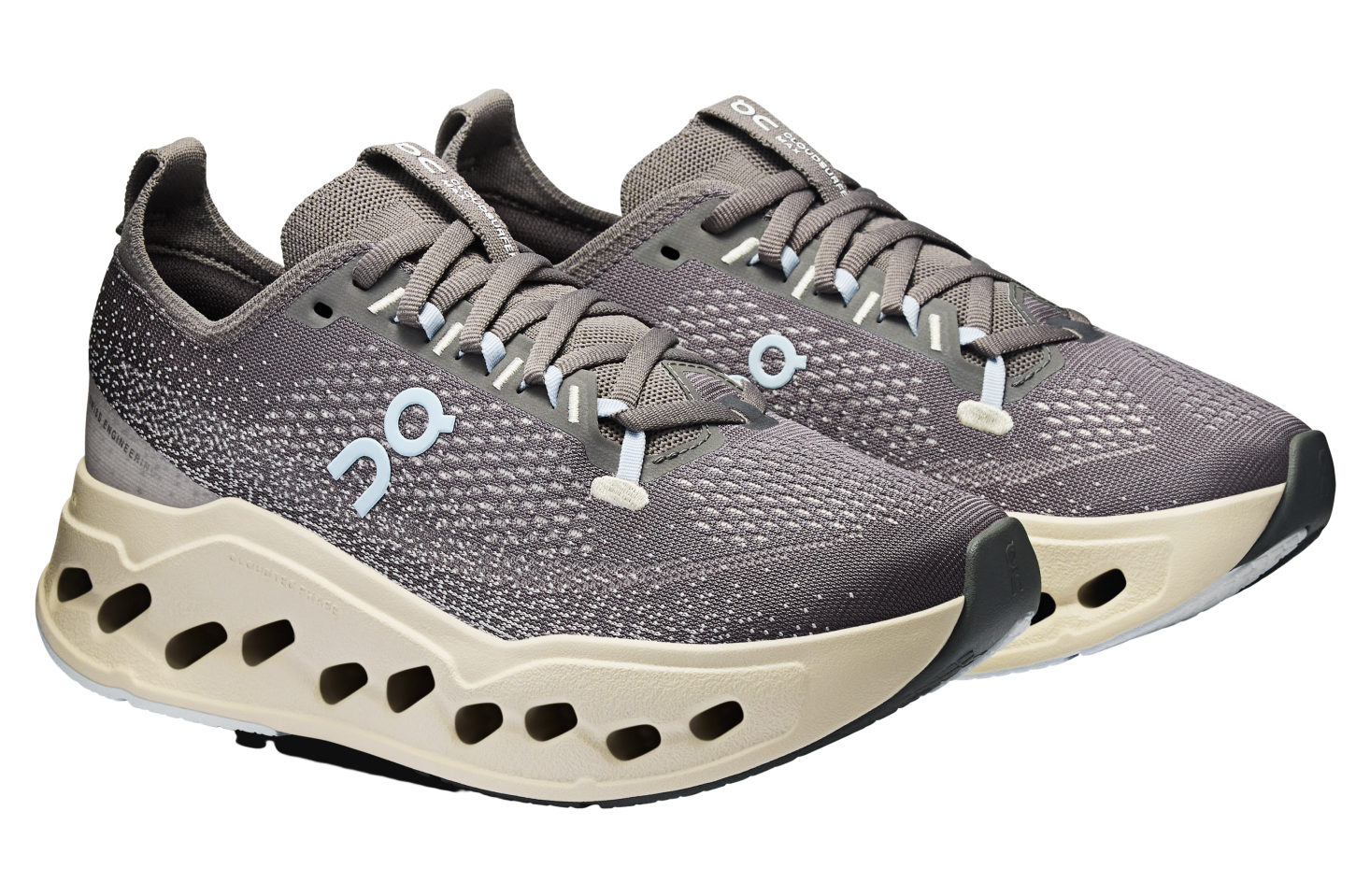 On Cloudsurfer Max WMNS Asphalt / Ice