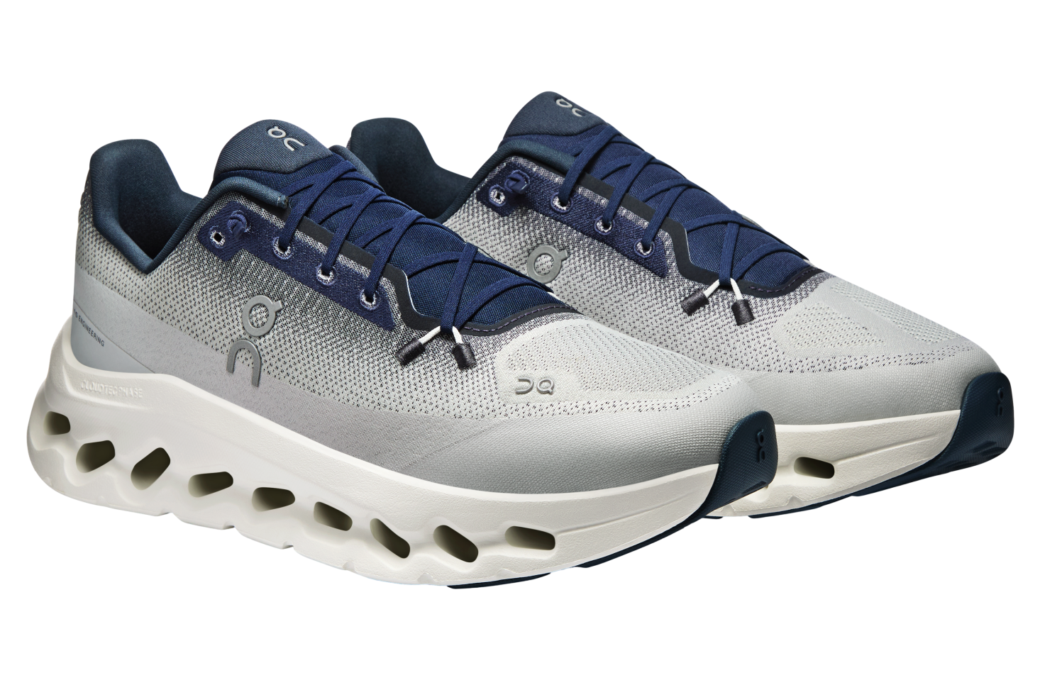 On Cloudtilt Midnight / Ice