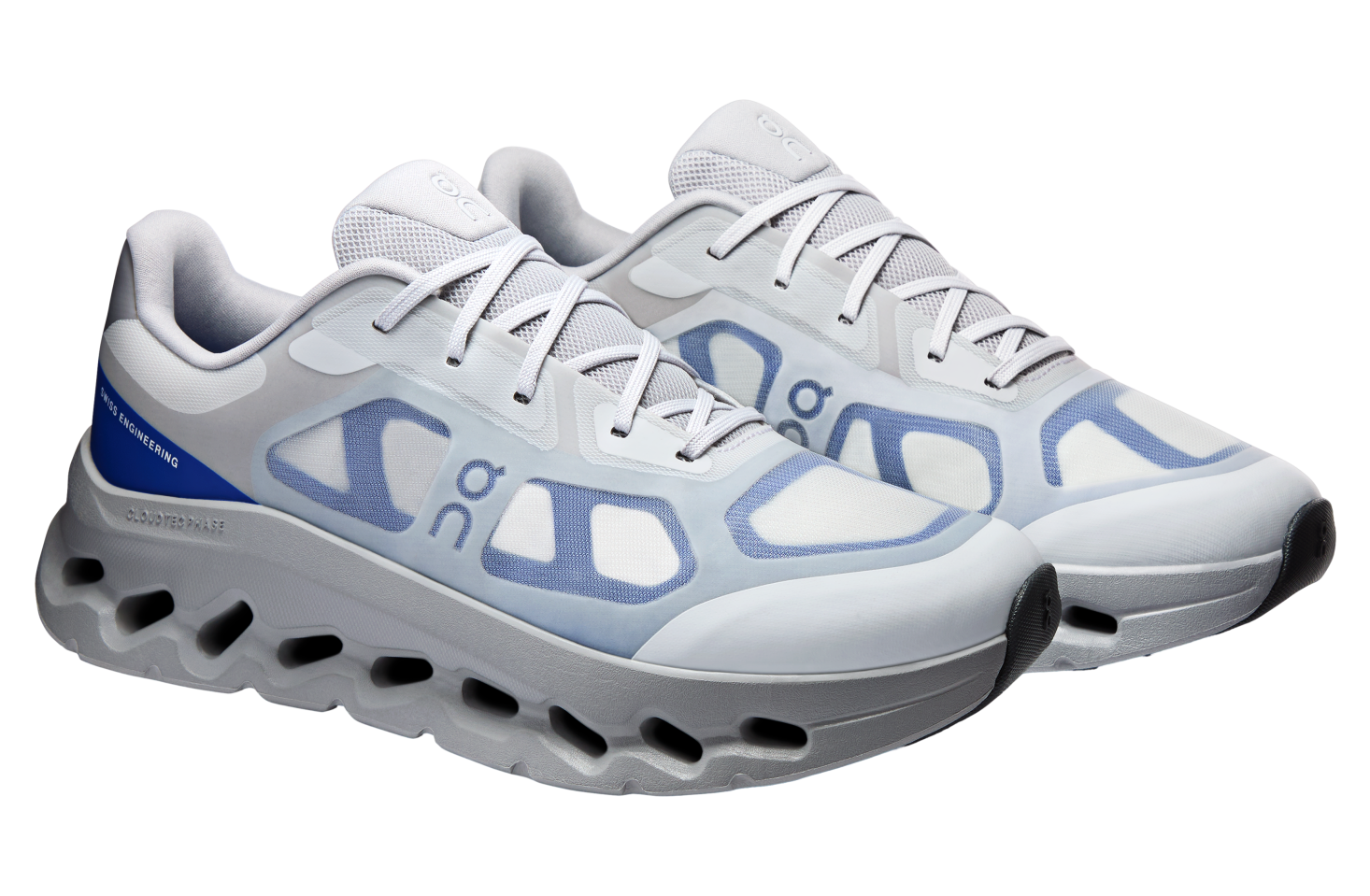 On Cloudtilt Remix Glacier / Alloy