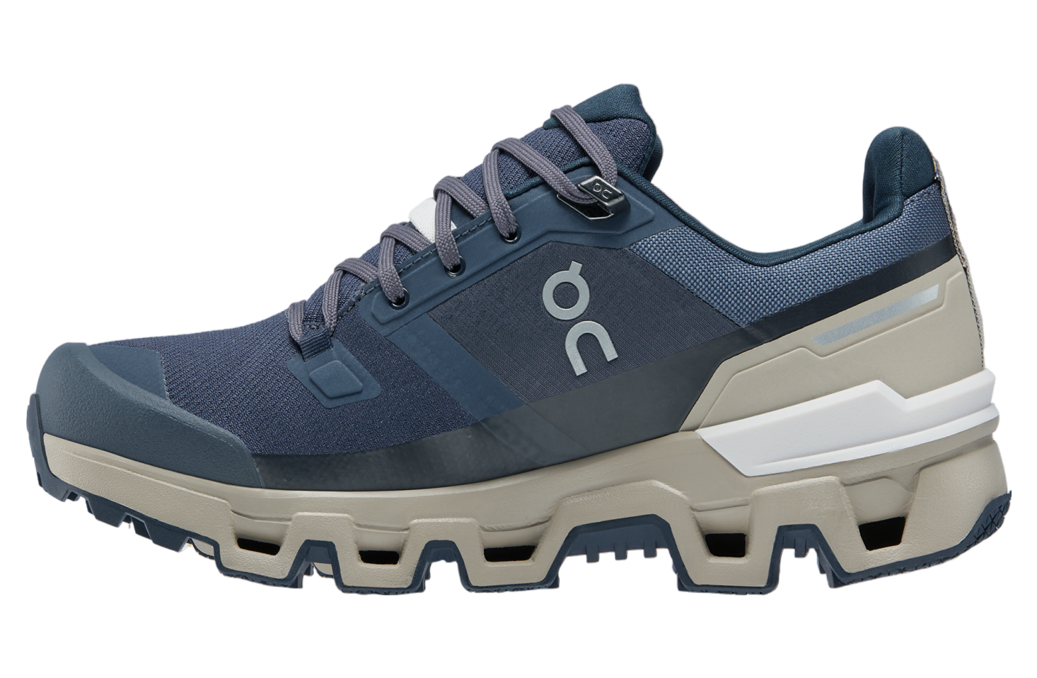 On Cloudwander Waterproof WMNS Navy / Desert