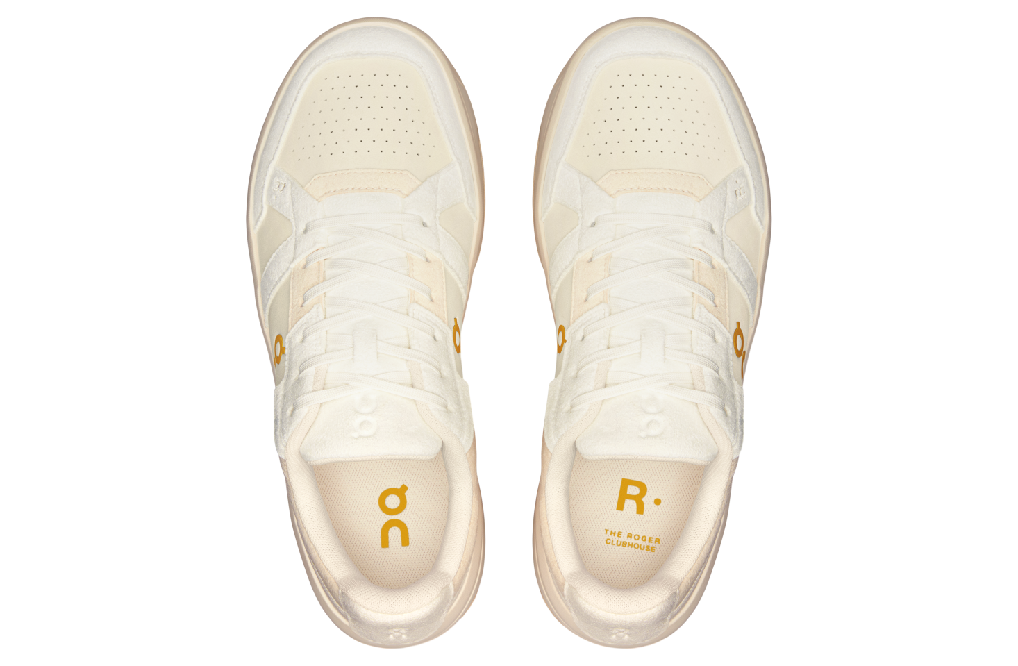 On The Roger Clubhouse Ace Ivory / Dew