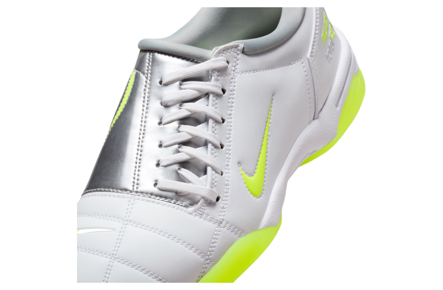 Palace X Nike Total 90