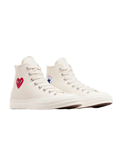 PLAY Comme des Garçons Single Heart Chuck 70 Milk