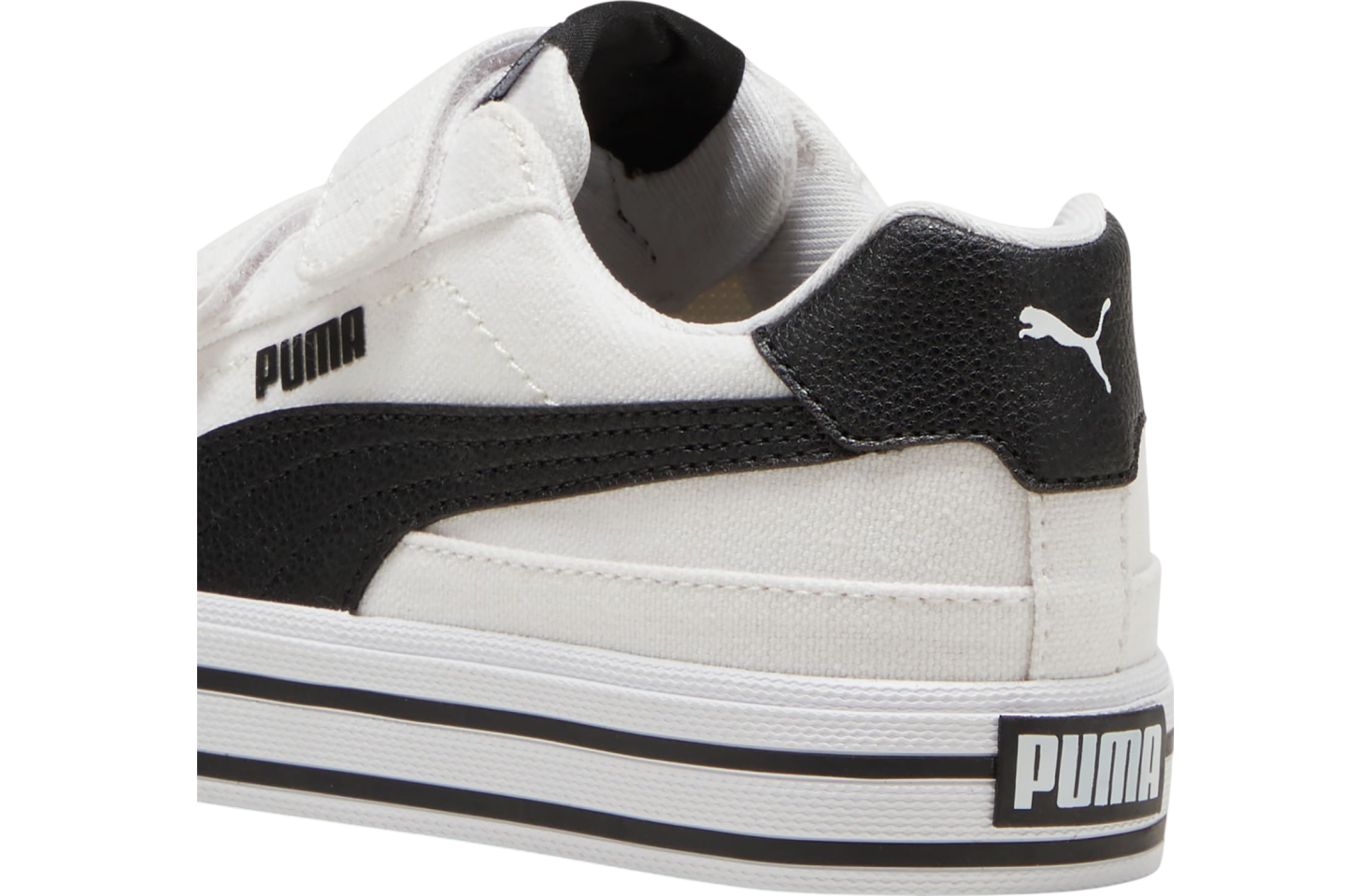 Puma Court Classic Vulcanized Formstrip White / Black