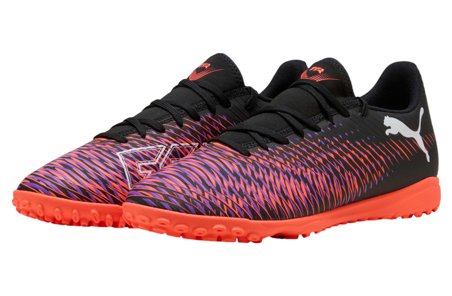 Puma Future 8 Play TT Black / White