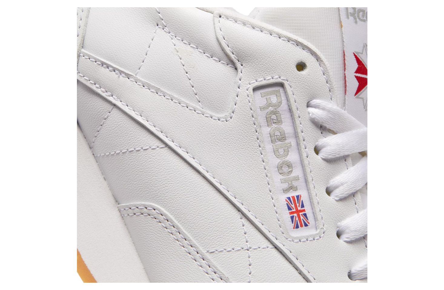 Reebok Classic Leather Ftwr White / Gum