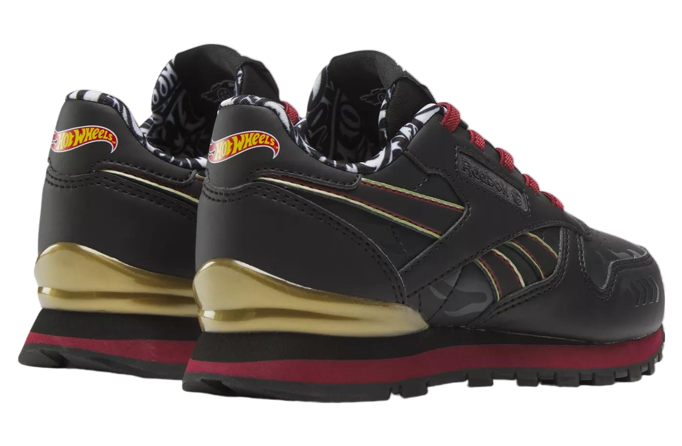 Reebok Classic Leather Step N Flash Black / Coal