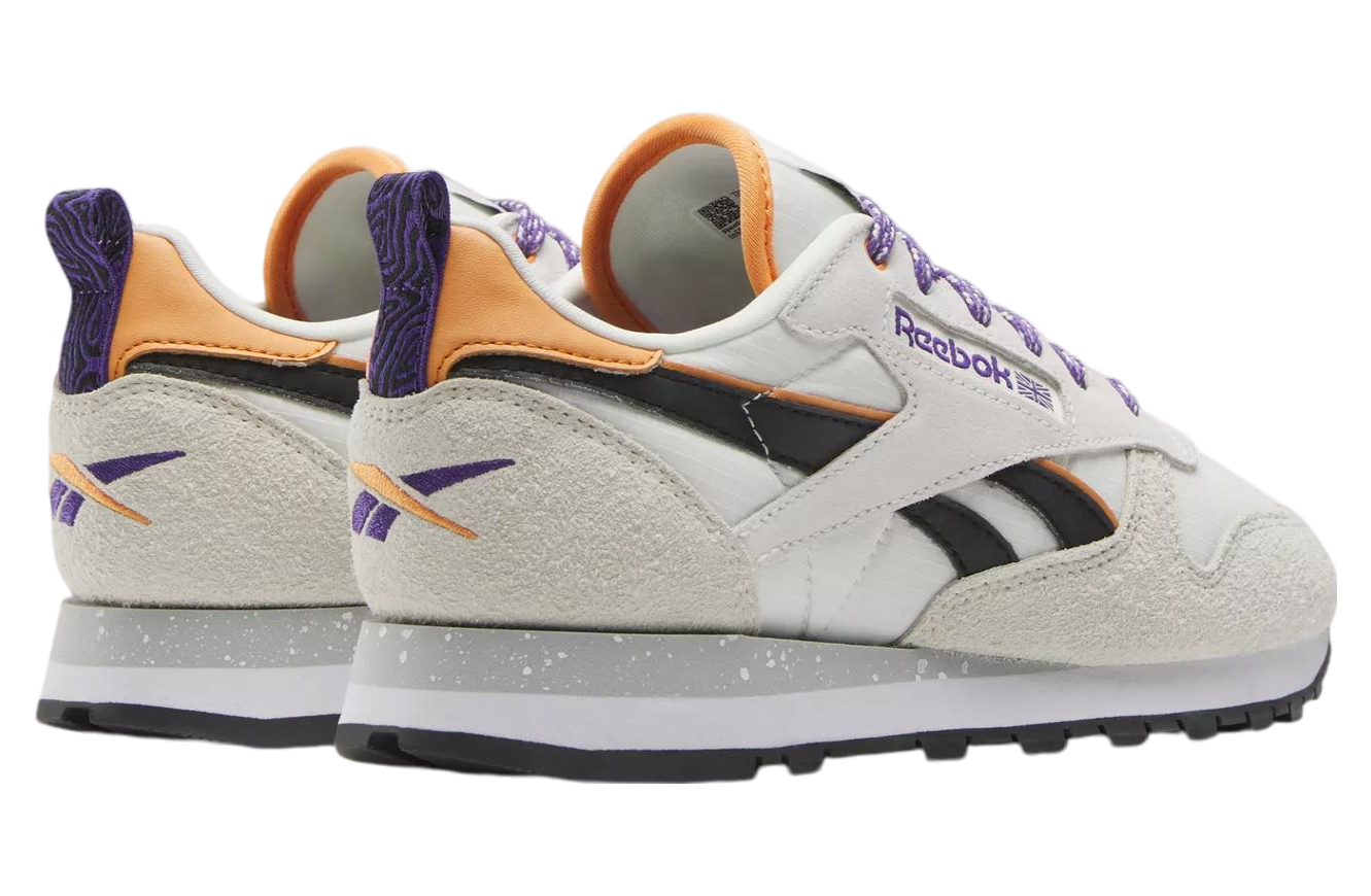 Reebok Classic Leather WMNS Chalk / Dynamic Purple