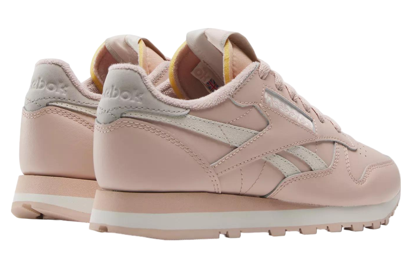 Reebok Classic Leather WMNS Pink Stucco / Bone