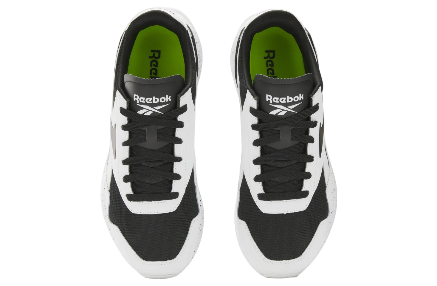 Reebok International Black / White