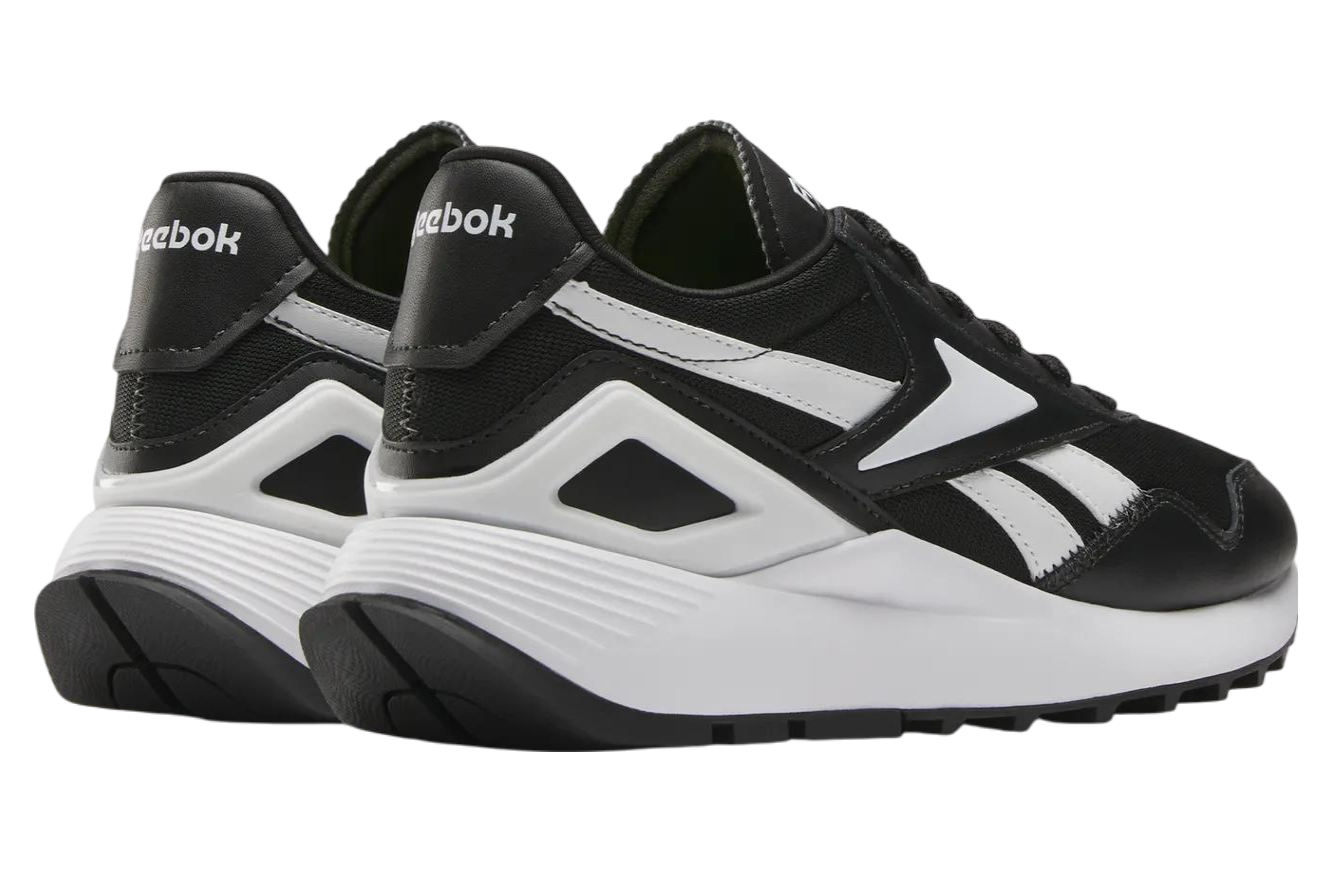 Reebok International WMNS Black / White