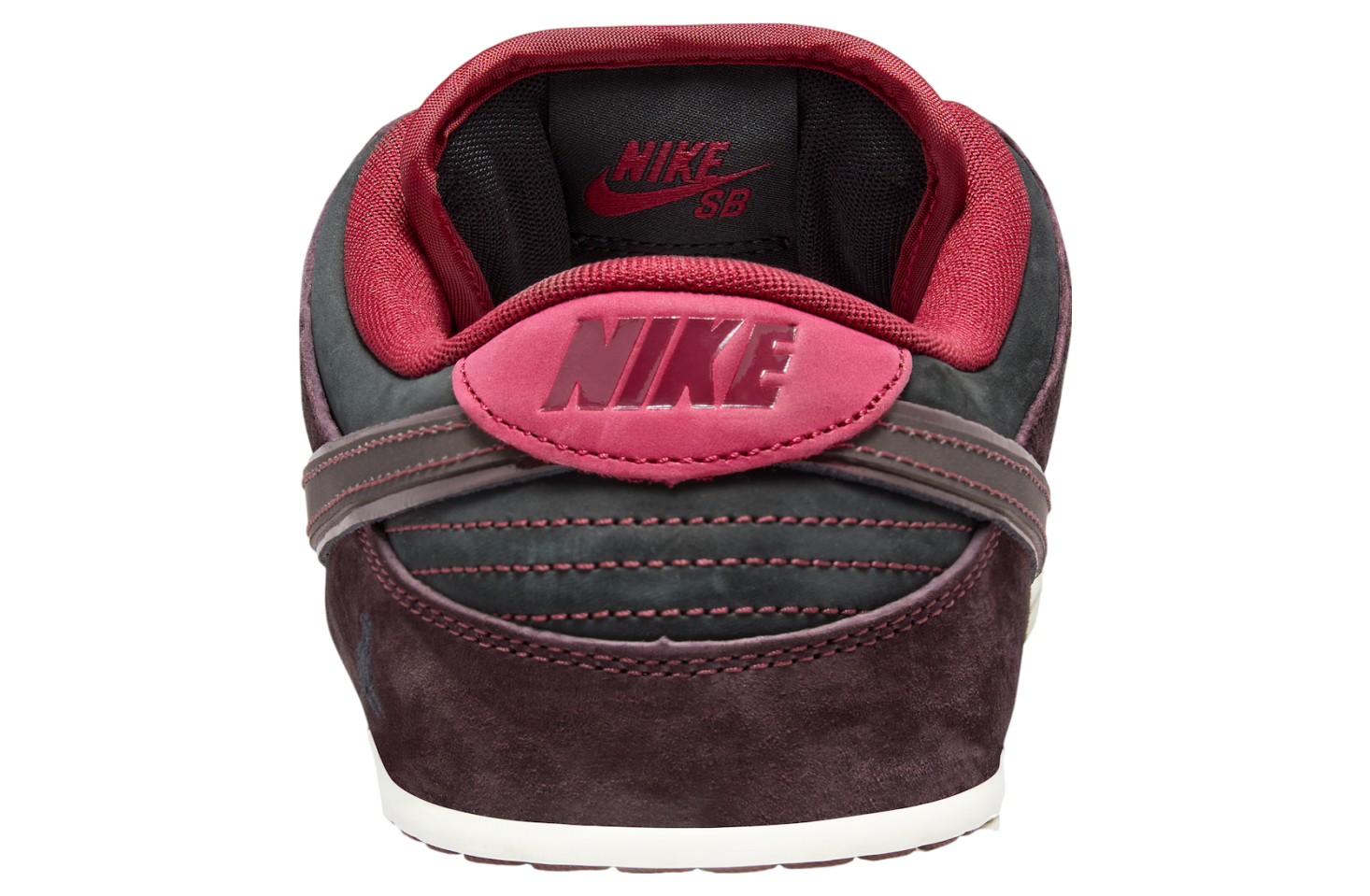 Riot Skateshop x Nike SB Dunk Low