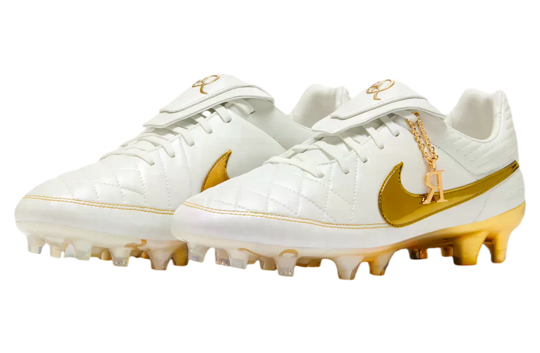 Ronaldinho x Nike Tiempo Legend FG Touch of Gold