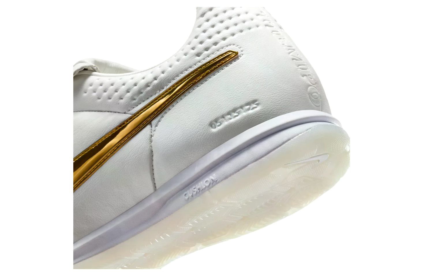 Ronaldinho X Nike Tiempo Legend Touch Of Gold